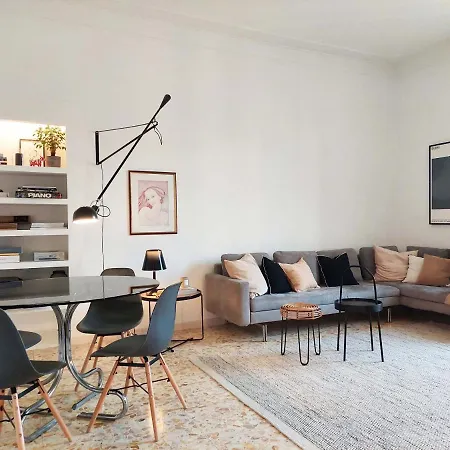 Di Charme Dal Design Prestigioso * Roma
